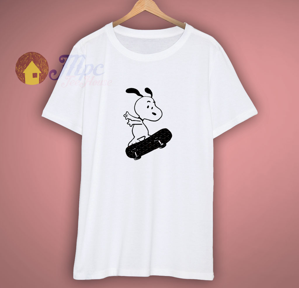 Snoopy Playing Skateboard T Shirt Awesome 