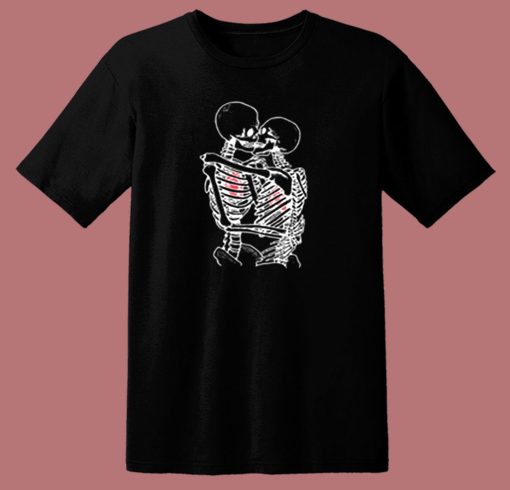 Kissing Skeleton Tarot 80s T Shirt