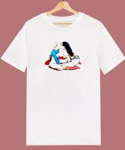 Sexy Superhero Kissing Lesbian 80s T Shirt