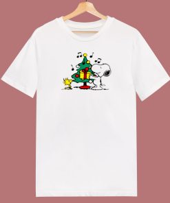 Snoopy And Woodstock Christmas Tree The Peanuts Movie 80s T Shirt